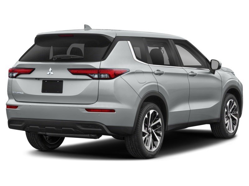 2023 Mitsubishi Outlander ES S-AWC Exterior Shot 2