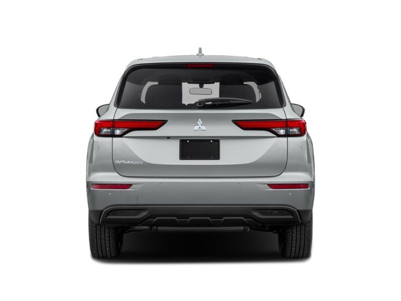 2022 Mitsubishi Outlander LE S-AWC Exterior Shot 7