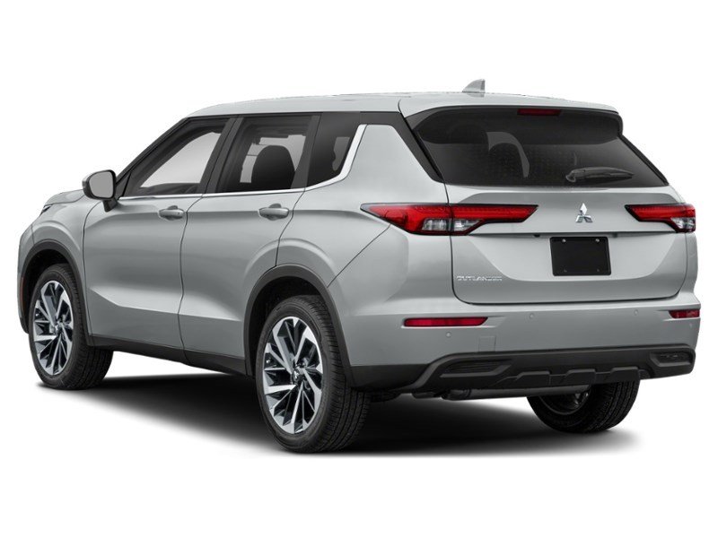 2022 Mitsubishi Outlander LE S-AWC Exterior Shot 9