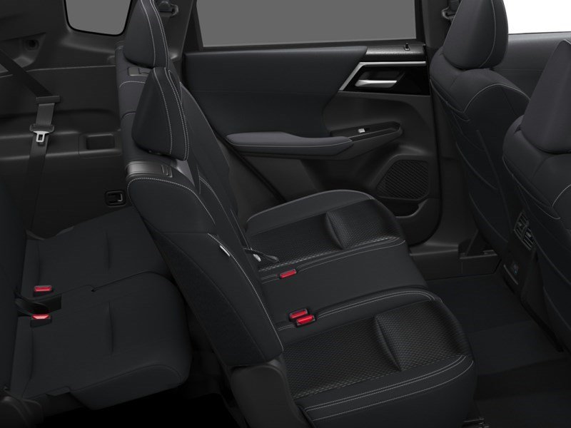 2022 Mitsubishi Outlander ES OEM Shot 6