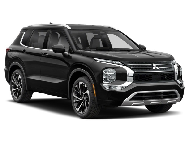 2024 Mitsubishi Outlander GT S-AWC Exterior Shot 8