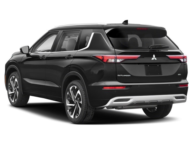 2023 Mitsubishi Outlander SEL S-AWC Exterior Shot 9