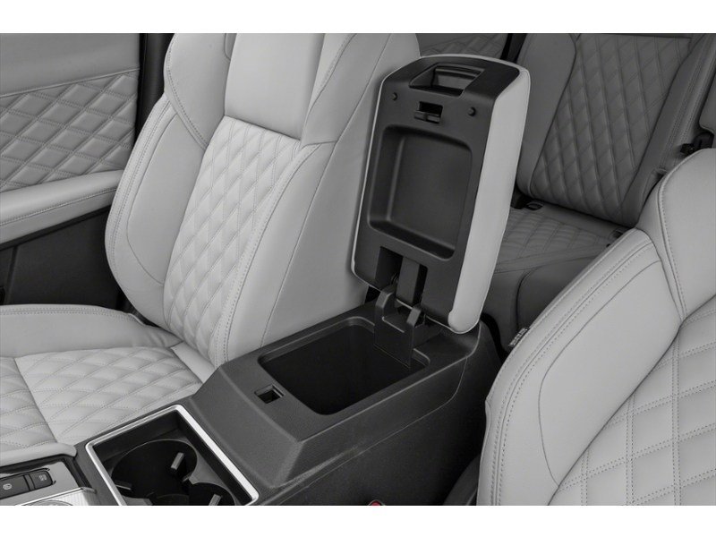 WHITE DIAMOND 2024 Mitsubishi Outlander GT S-AWC interior