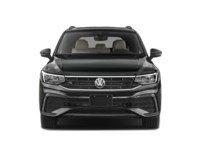 2024 Volkswagen Tiguan Comfortline R-Line Black Edition 4MOTION Exterior Shot 5