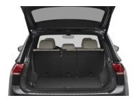 2024 Volkswagen Tiguan Comfortline R-Line Black Edition 4MOTION Exterior Shot 4