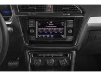 2024 Volkswagen Tiguan Trendline 4MOTION Interior Shot 2