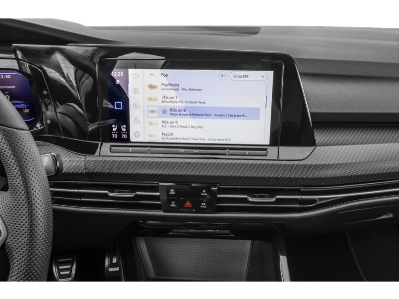 2024 Volkswagen Golf R DSG Interior Shot 2