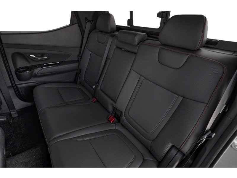 2025 Hyundai Santa Cruz Ultimate AWD Interior Shot 5