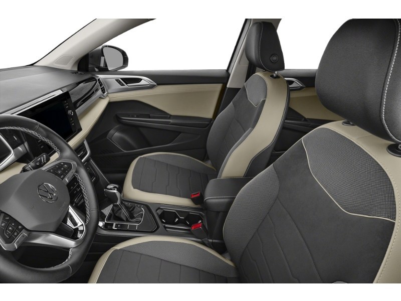 2026 Volkswagen Taos Comfortline 4MOTION Interior Shot 4