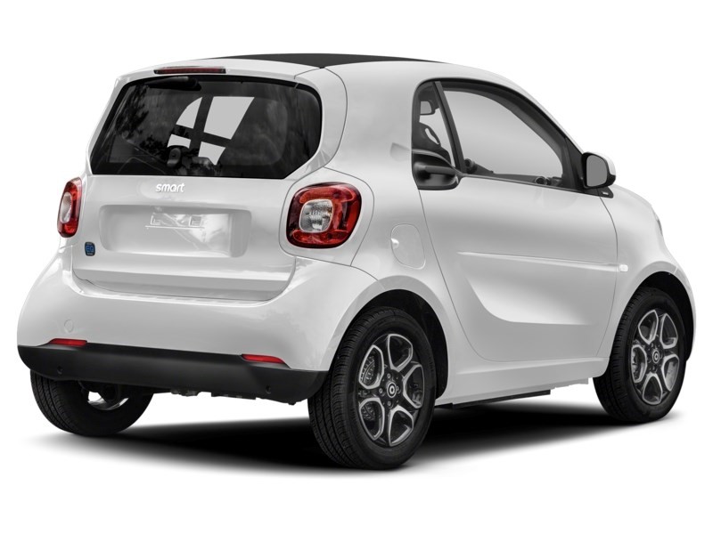 2018 smart fortwo electric drive passion White  Shot 2