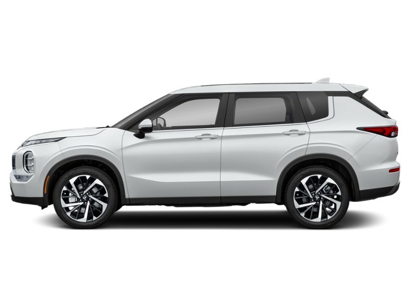 2022 Mitsubishi Outlander LE S-AWC White Diamond  Shot 3