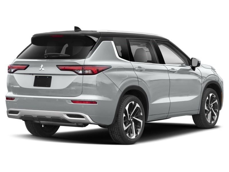 2024 Mitsubishi Outlander GT S-AWC Sterling Silver/Black Roof  Shot 46