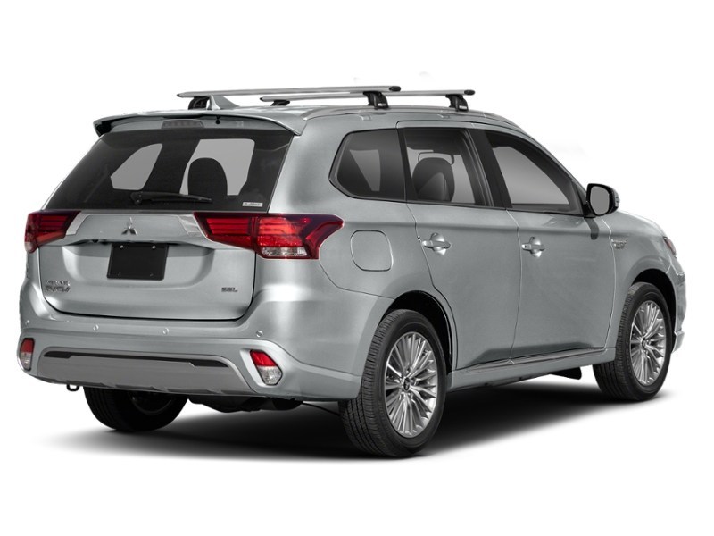 2022 Mitsubishi Outlander Plug-In Hybrid SE S-AWC Sterling Silver  Shot 2