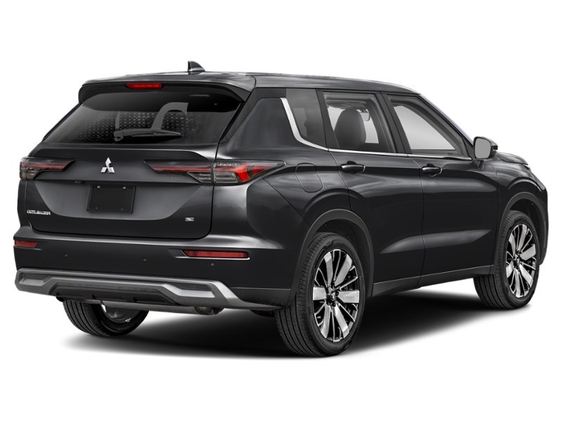 Labrador Black 2026 Mitsubishi Outlander SE S-AWC exterior