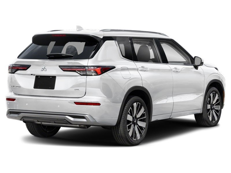 White Diamond 2026 Mitsubishi Outlander SEL S-AWC exterior