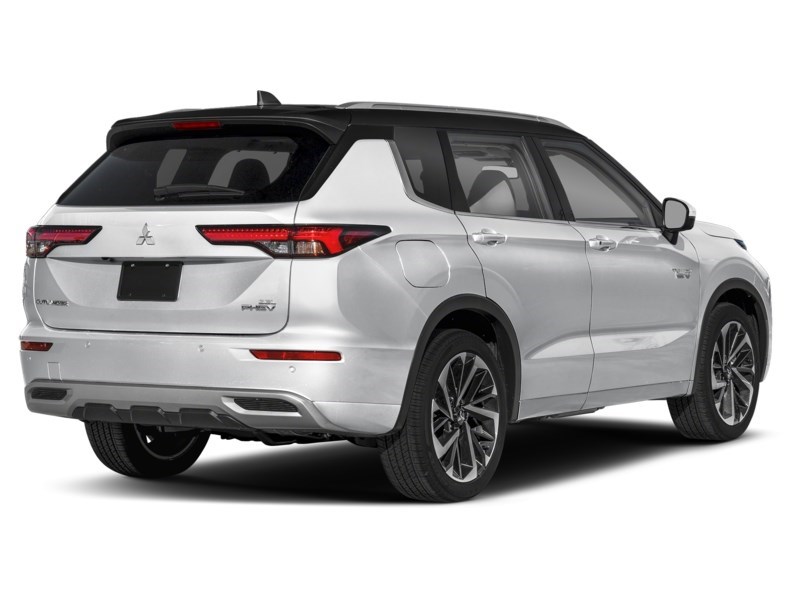2025 Mitsubishi Outlander Plug-In Hybrid GT S-AWC Sterling Silver/Black Roof  Shot 44