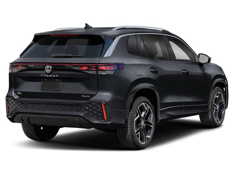 2025 Volkswagen Tiguan Highline R-Line 4MOTION Deep Black Pearl  Shot 2